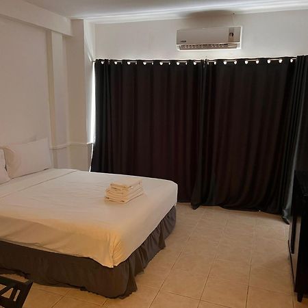 Готель Shalom Center Chaweng Samui Екстер'єр фото